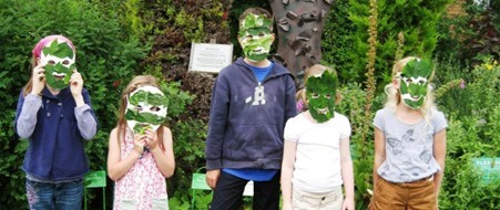 NH03 - Dilston Physic Garden - Group Lesson 2